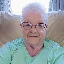 What church used to be at 44 Lee Road in Lincoln, Maine?