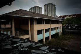Set in kuala lumpur, desa green offers accommodation with an outdoor pool. Haunted And Abandoned School Danau Perdana Amy S Crypt