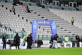 Il milan può battere la juve. Juventus Napoli Non E Una Partita Tra Due Squadre Ma Tra Stato E Anarchia Il Riformista