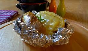 Patate rosse, philadelphia, gorgonzola, pancetta. Patate Al Cartoccio Con Formaggio Ricetta Oya