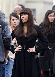 25 фактов о фильме рэд 2. Bruce Willis And Catherine Zeta Jones Spotted On The Red 2 Set Superherohype