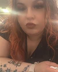 Terra Keyes's Instagram, Twitter & Facebook