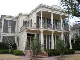 Peyton Manning S Indianapolis House Eli Peyton Manning S Childhood Home Celebrity Houses Mansions New Orleans Garden District Big Mansions