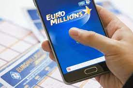 Ce tableau recense les gagnants euromillions ou mymillion dont des informations sont connues et est progressivement mis à jour en fonction de ce que communiquent les opérateurs du jeu. Resultat De L Euromillion Fdj Le Tirage Du Mardi 23 Avril 2019 En Ligne
