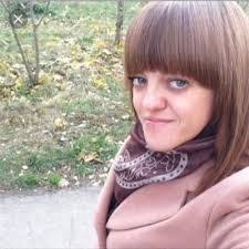 Mia Robins's Instagram, Twitter & Facebook