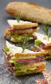 Mini Clubs Sandwichs Au Magret Fume Recette Recette Alimentation Recettes Club Sandwich
