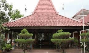 Rumah joglo jompongan memiliki fasad yang unik. 9 Nama Rumah Adat Jawa Timur Gambar Dan Penjelasannya