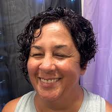 When you get a super cute asymmetrical cut and fresh color 😍🫶🏻  #technofruitcolor #volumeelevensalon #clearwaterlashes #alteregoitaly  #alteregoitalyhq #alteregoitalynorthamerica #clearwatersalon