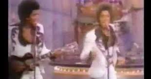 I Remember Watching This On Tv As A Kid Robot Dance Dance Videos Michael Jackson Gif