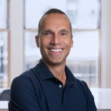 Anupam Girdhar's Instagram, Twitter & Facebook