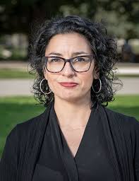 Karla Pena's Instagram, Twitter & Facebook