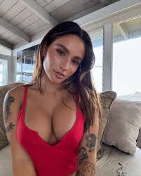 LavaxGrll @IsSamantona - Twitter Profile | Sotwe