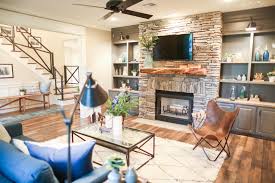 The living room and kitchen). Fixer Upper Season 3 Episode 9 The Chip 2 0 House