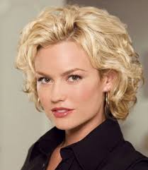 Short Hairstyles Short Wavy Hairstyles For Women Over 40 With Thick Hair Short Wavy Hairstyles For Women Short Curly Hairstyles For Women Medium Hair Styles