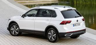The parking is a search engine for used cars, bringing together thousands of listings from all across the world. Le Nouveau Volkswagen Tiguan Hybride Rechargeable A Partir 42 510 L Automobile Magazine