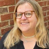 Beth Rue's Instagram, Twitter & Facebook