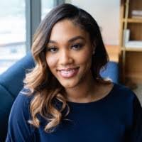 Ravyn Smith's Instagram, Twitter & Facebook