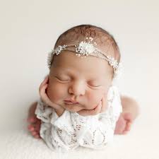 Oh my gosh, how beautiful is Parker? This was extra special for me because  her mom is a nurse practitioner at the OB-GYN office where a lot of my work  is hung @