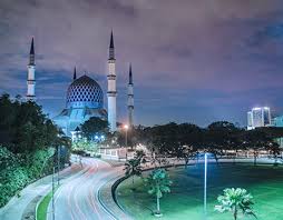 Beautiful azan at masjid shah alam malaysia. Seluruh Negeri Projects Photos Videos Logos Illustrations And Branding On Behance