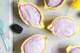 Rezept Brombeer Eis Ohne Eismaschine In Zitronenschale Eis Selber Machen Ohne Ei Mit Gezuckerter Kondensmilch Einfac Eis Rezepte Eis Ohne Eismaschine Eisfabrik