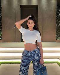 ¡únete a curioseando sin censura en patreon! Kylie Jenner Esta Embarazada Confirmo Que Esta Esperando Su Segundo Hijo Junto A Travis Scott Terra Chile