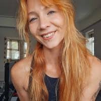 Jasmine Kay's Instagram, Twitter & Facebook