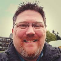 Daniel Bree's Instagram, Twitter & Facebook