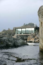 Amazing Norwegian Cabins To Watch The Northern Lights From Skandinavische Architektur Pfahlbau Haus Aussendesign