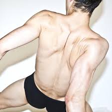 Model Citizen Magazine Issue 13 Anatomy Poses Body Reference Anatomy Reference