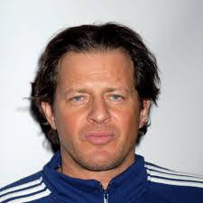 Angelo Muro's Instagram, Twitter & Facebook