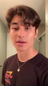 pin oleh lily snider di tik tok pria