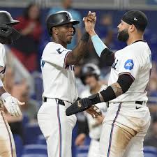 Ryan Weathers strikes out a career-high 10 as Marlins beat Giants 6-3
