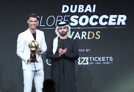 Стали известны обладатели наград globe soccer awards 2020 года. Dubai Globe Soccer Awards I Love This Place Says Cristiano Ronaldo Arabianbusiness