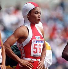 Florence's cause of death was epileptic seizure/asphyxiation. A Glimpse At The Life Of Sprint Legend And Olympic Gold Medalist Florence Griffith Joyner Decades After Her Death Gistfest