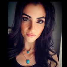 Made from bees' nectar and nothing in between 🍯🐝 Every drop is raw, real,  and untouched, just the way nature intended. No additives, no shortcuts,  only pure honey goodness for your daily