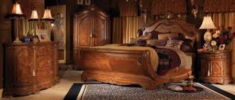 For larger bedroom spaces, get the most out of your room by adding any one of the chest of drawers or wardrobe pieces, a reinforced frame, or a large standing mirror. A Glimpse Of Luxury With Fancy And Exotic Bedroom Set