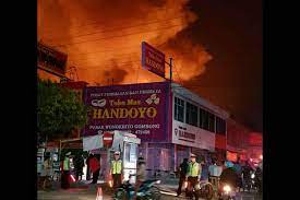 Update harga sapi pasar hewan gombong kabupaten kebumen, jawa tengah. Kebakaran Landa Pasar Gombong Ratusan Kios Ludes