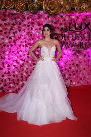 Lux Golden Rose Awards 2018 Full Winners List Desimartini Tags 63rd jio filmfare awards 2018 shahrukh khan 63rd jio filmfare awards 2017 lux golden rose. lux golden rose awards 2018 full