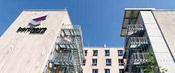 Stefan ehrlich, bereichsleiter immobilienmanagement wohnen der berlinovo: Hybridbau Von Bruninghoff Studentenwohnheim Berlinovo