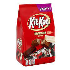 Get full nutrition facts for other nestle products and all your other . Buy Kit Kat Miniatures Assortment Wafer Candy Bars Individually Wrapped 32 1 Oz Party Bag Online In Vietnam B07n9kz83t