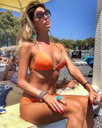 Diana munteanu şi florin ristei au o colegă superbă la emisiunea prietenii de 11, de la antena 1. Poza 17 Ramona Olaru Se IubeÈ™te Cu FundaÈ™ul Cosmin Achim De La Fc Voluntari