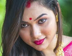 Agomoni Portrait Projects :: Photos, videos, logos, illustrations and  branding :: Behance