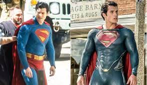 Fan chê trang phục Superman mới, cái bóng Henry Cavill quá lớn - Tuổi Trẻ Online