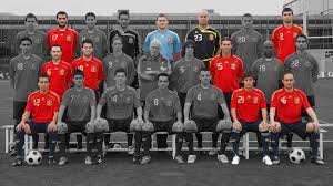 Que holanda pasa por encima de italia. El Adios De La Espana De Oro Solo Quedan Diez Campeones De La Euro 2008