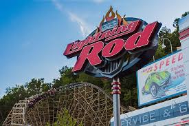 Free shuttle to park · outdoor pool is open · skip lines at the park 10 Big Reasons To Go To Dollywood