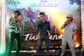 Film tiada tajuk tahun 2019 ini film asli malaysia directed by mawi, this movie is a continuation of the telemovie rock sangkut. Review Filem Tiada Tajuk Propa Rangers