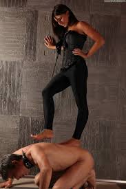 Megan - UNDER-FEET - HDWMV