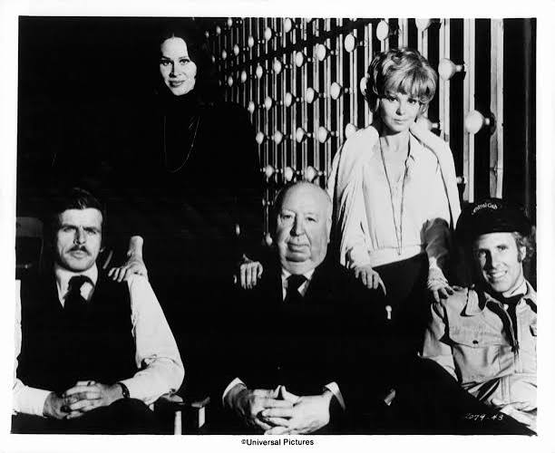 Family Plot (1976)