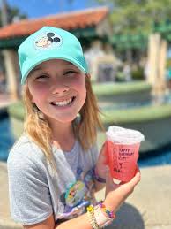 Can you use the Starbucks prepaid app at Starbucks locations in Disney  World?