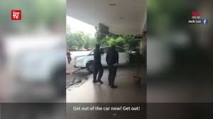 Check spelling or type a new query. Driver Rams 4wd Into Lim Goh Tong Memorial Hall Video Dailymotion